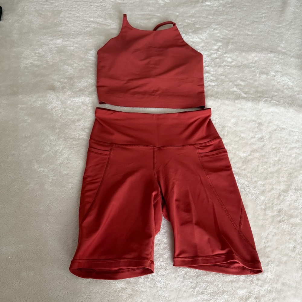 Old Navy Active Power Soft Athletic Crop Top and Biker Shorts Set Medium